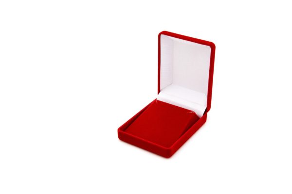 Pin box (medium-sized)